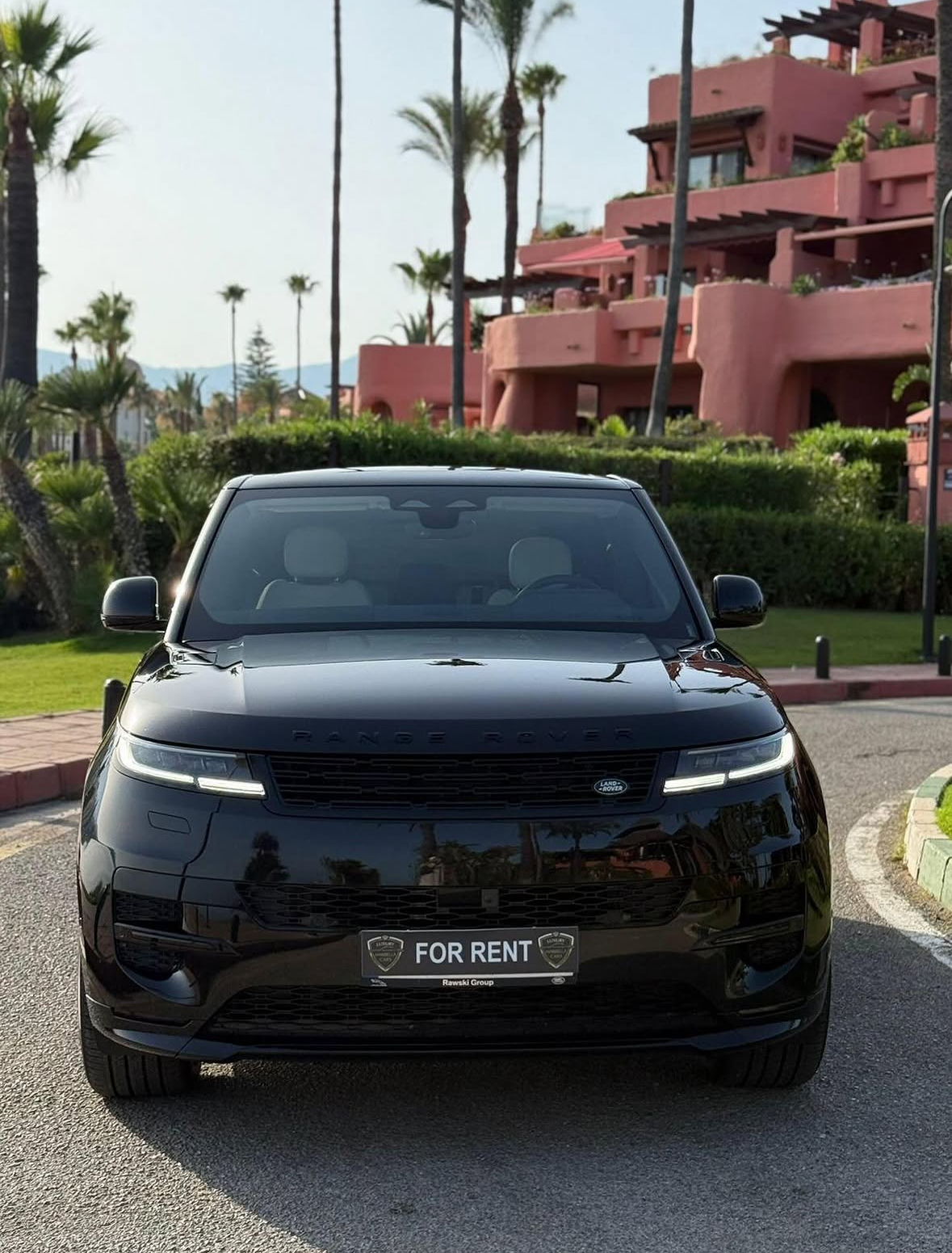 Land Rover Sport Front